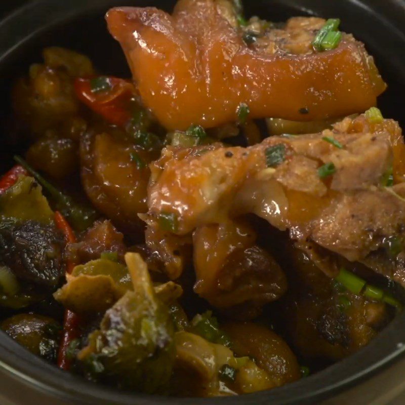 Step 3 Braised Pork Leg Braised Pork Leg with Sour Fruits