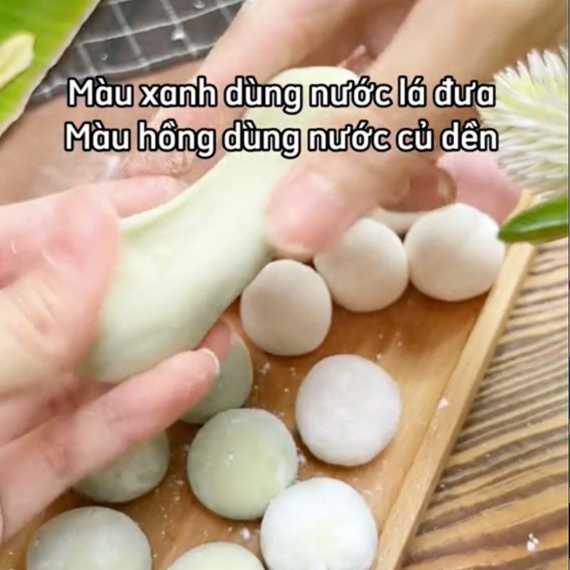 Step 2 Dough Kneading for Bánh Hòn with Sesame Salt