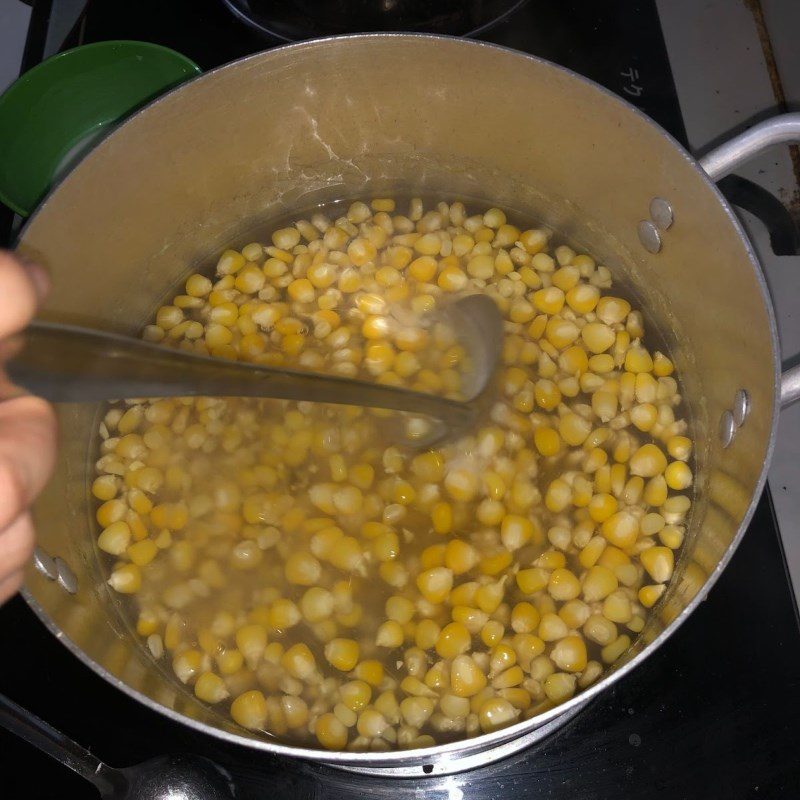 Step 3 Prepare the tapioca flour to cook corn pudding American corn pudding with tapioca flour