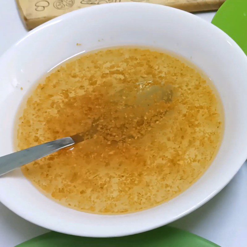 Step 1 Mixing oil and vinegar for Mixed sprouts