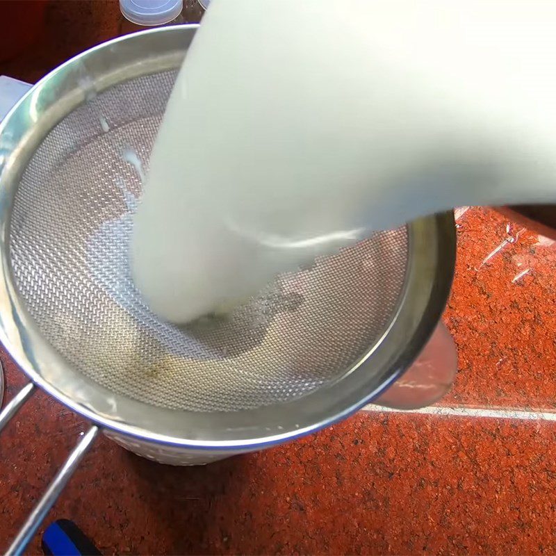 Step 2 Prepare the milk mixture Yogurt - yaourt