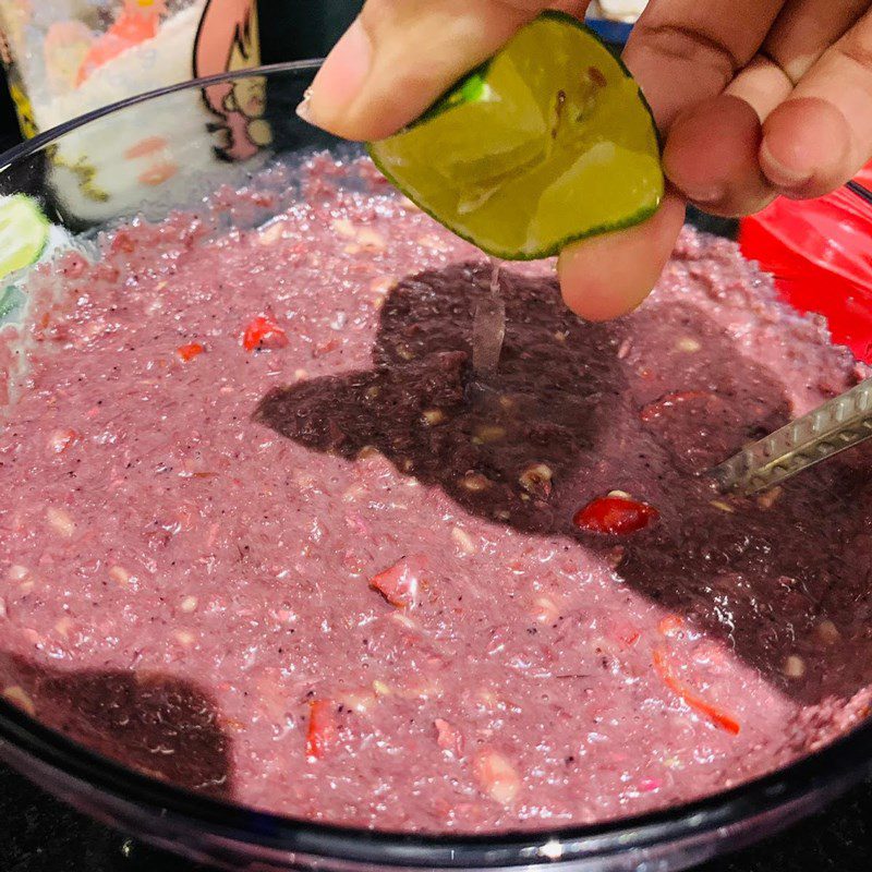 Step 5 Mixing shrimp paste Bun dau mam tom