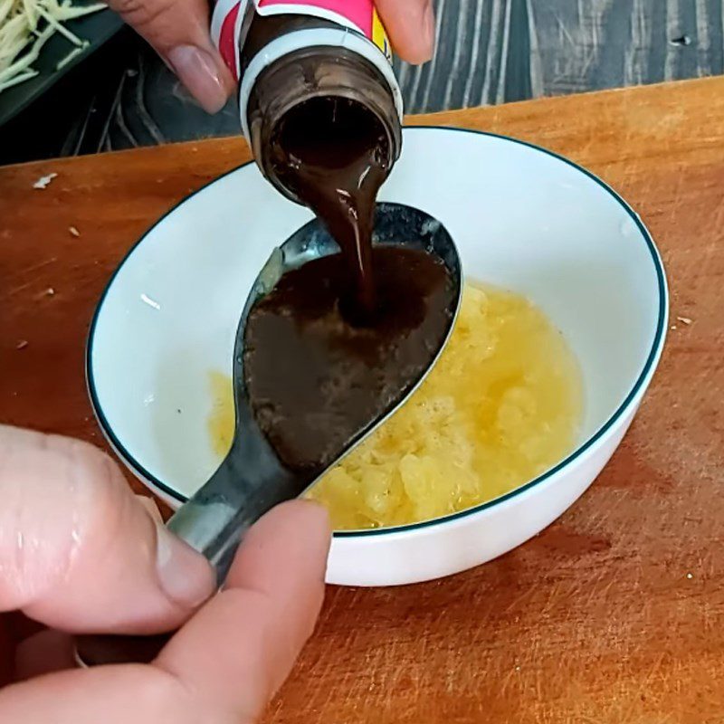 Step 3 Prepare the dipping sauce Boiled beef intestines