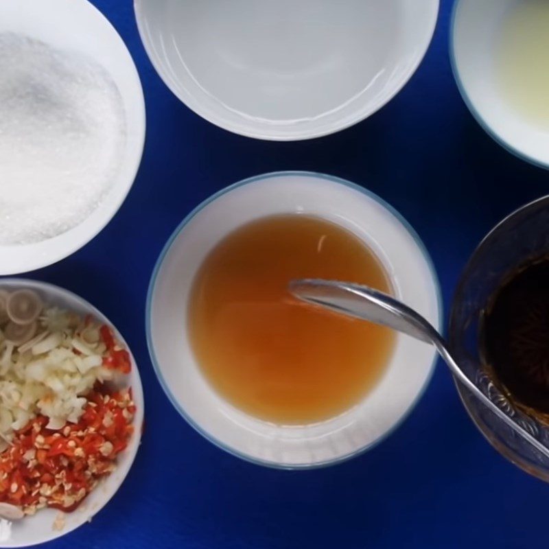 Step 2 Making dipping sauce for snails Snail dipping sauce with lemongrass and chili