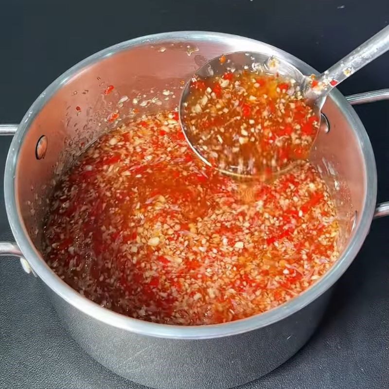 Step 3 Making the sauce for the Vietnamese pork roll salad