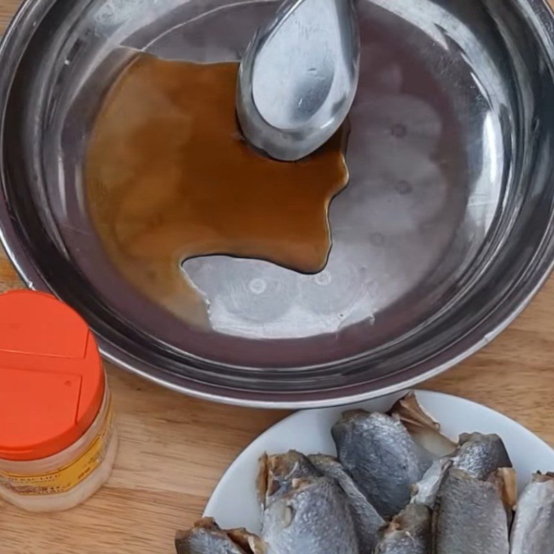 Step 2 Prepare the sauce Dried fish with fish sauce