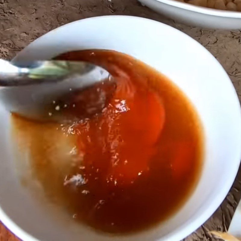 Step 4 Make the dipping sauce Grilled stingray with garlic and chili