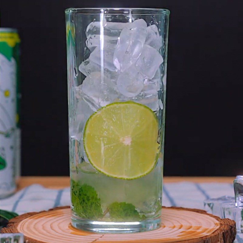 Step 2 Mix 7up soda Upjito