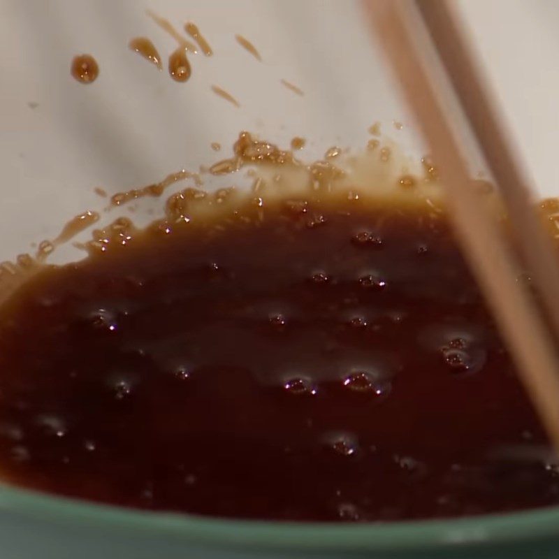 Step 3 Mix the sauce and marinate the duck meat for soy sauce braised duck