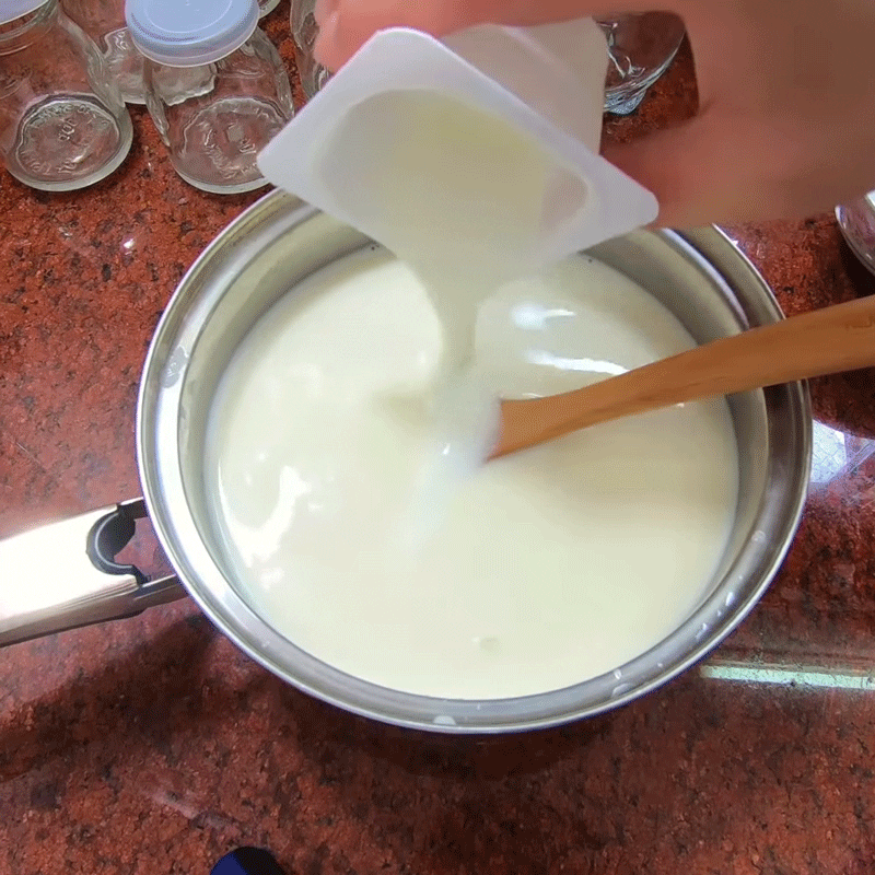 Step 2 Mix durian yogurt Durian yogurt