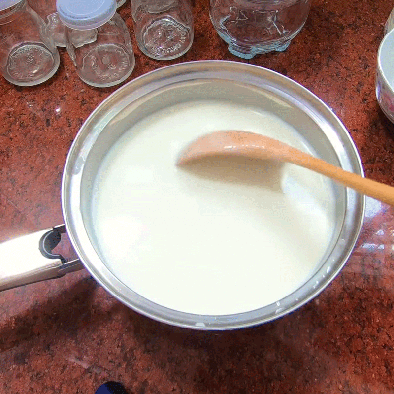 Step 2 Mix durian yogurt Durian yogurt