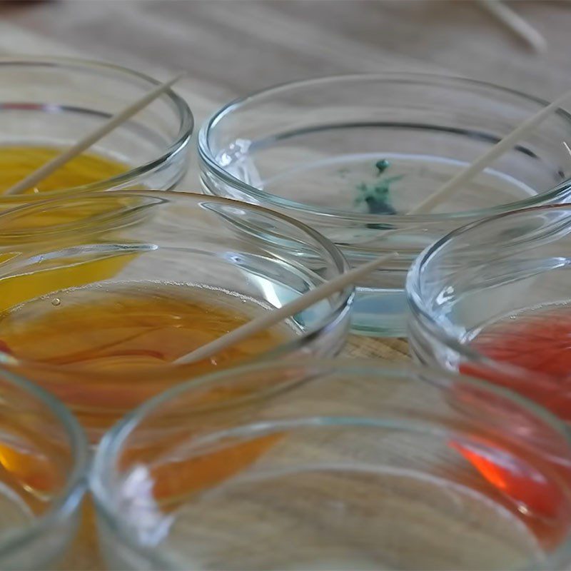 Step 2  Color Jelly Preparation Trolli Eye-Shaped Gummy