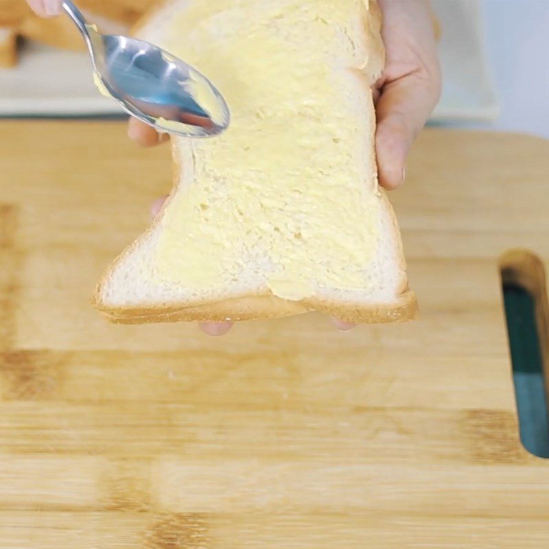 Step 1 Spread butter and sugar on the bread Butter sugar bread made with an air fryer