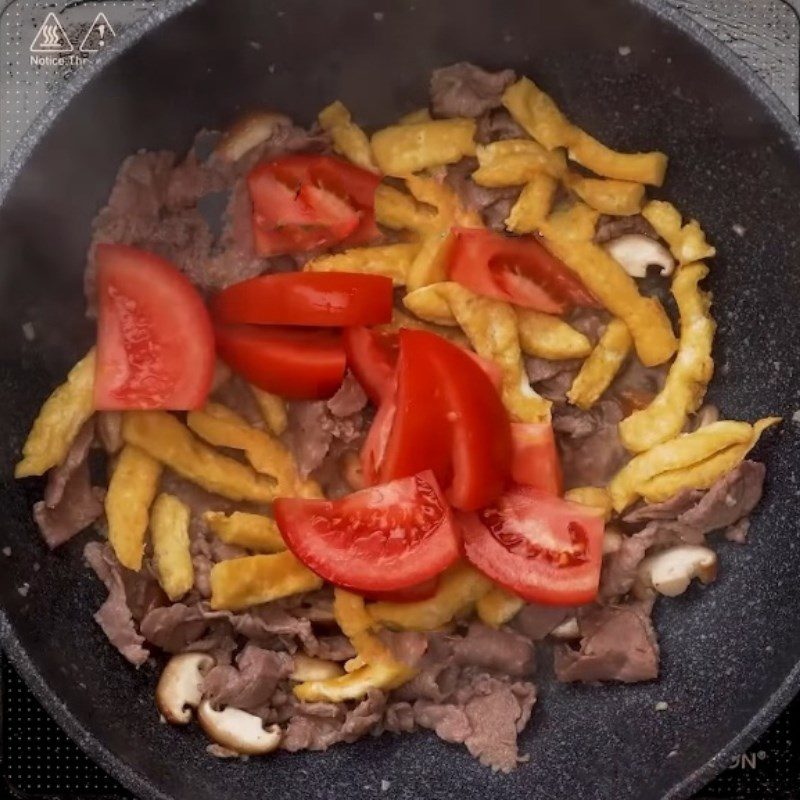 Step 4 Stir-fried Pho Brown rice pho stir-fried