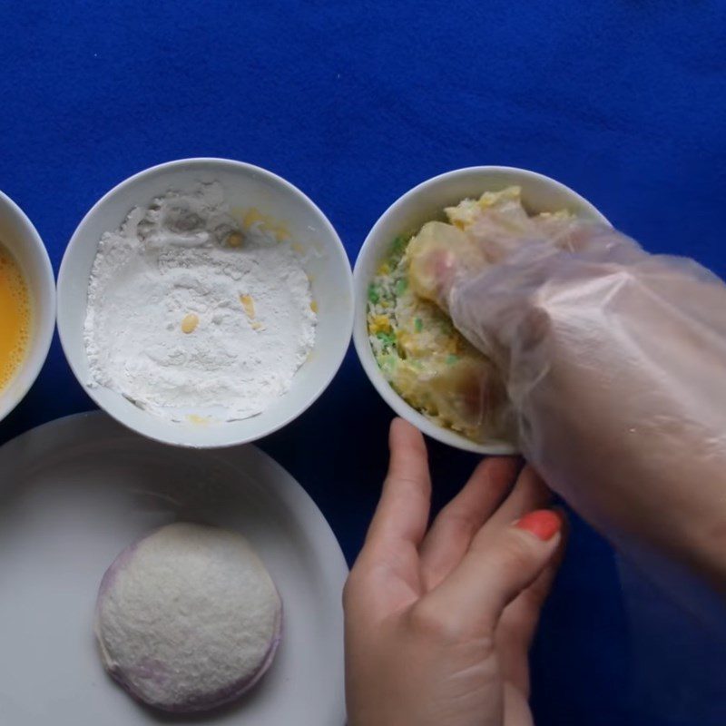 Step 4 Coating with batter and frying Crispy fried ice cream