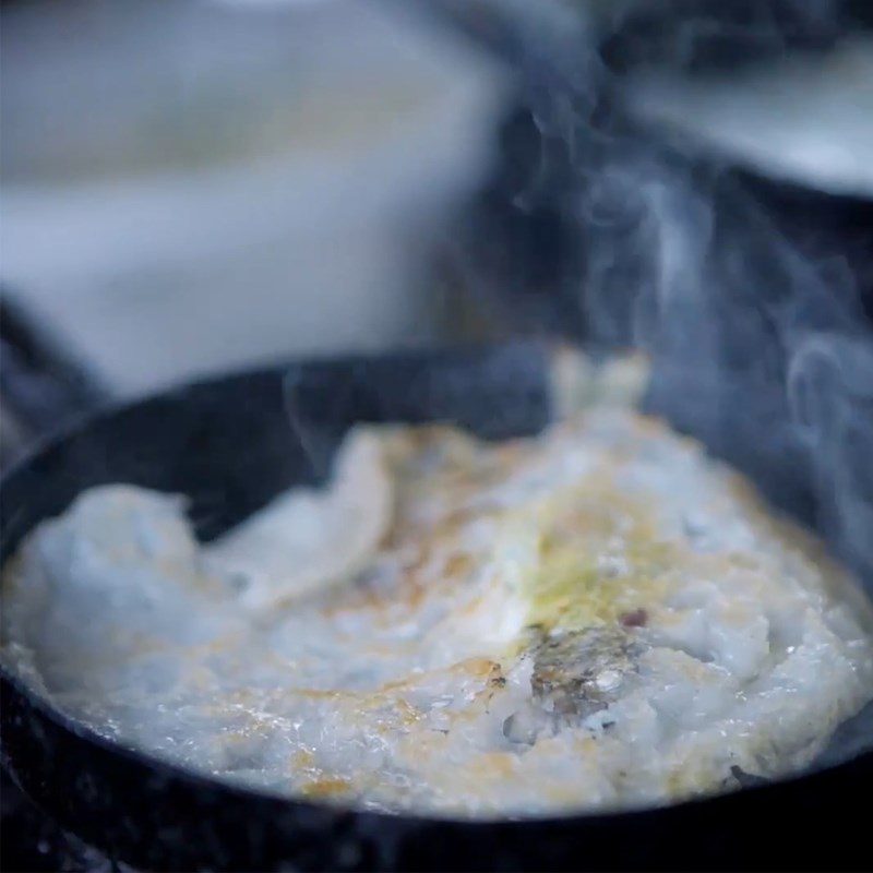 Step 3 Frying fish cake