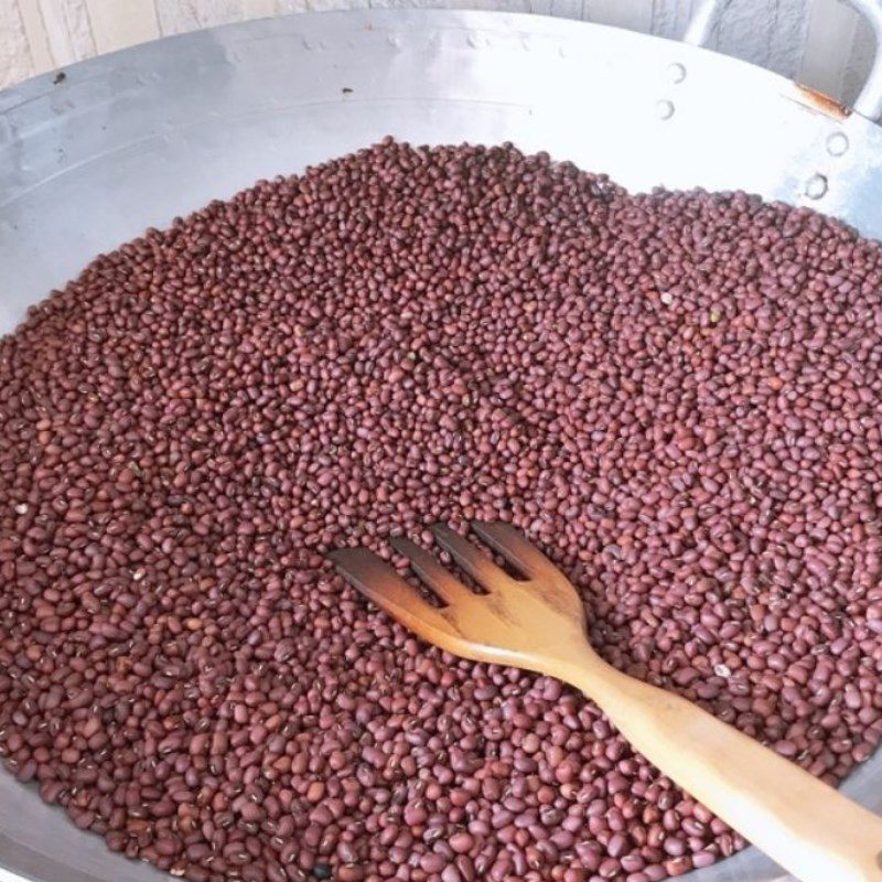 Step 1 Roast red beans for Red Bean Milk using a nut milk maker