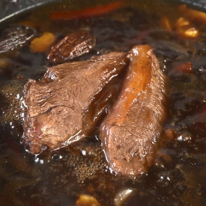 Step 3 Braised beef with soy sauce Braised beef with soy sauce