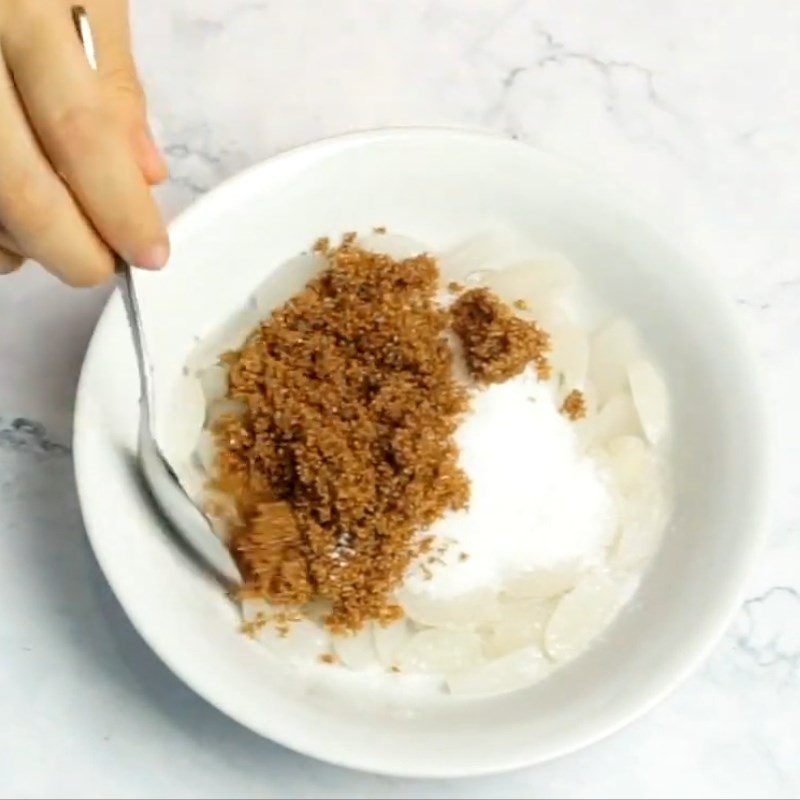 Step 2 Caramelize jackfruit seeds with sugar Fresh milk jackfruit seeds