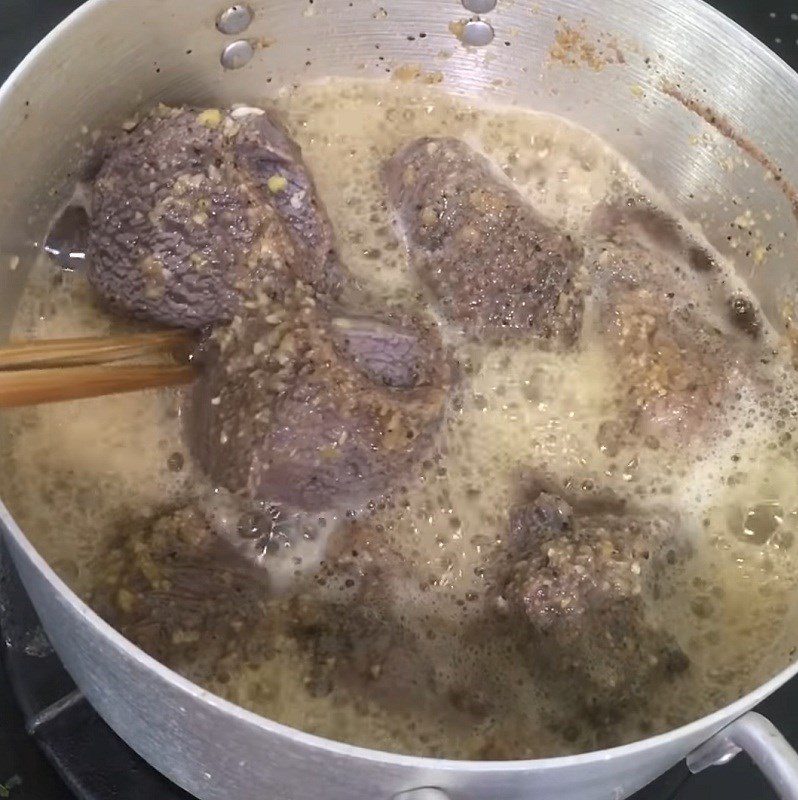 Step 3 Braise the beef Braised beef