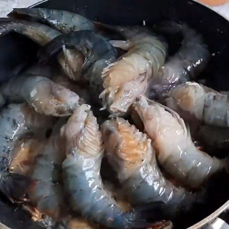 Step 2 Sauté shrimp Sweet and sour shrimp