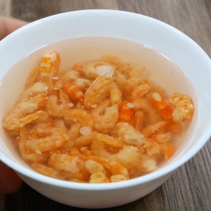 Step 1 Wash and soak dried shrimp for Mango Salad