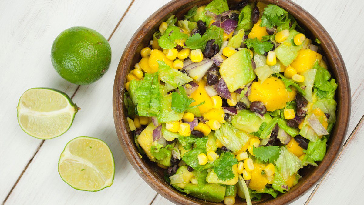 Avocado salad with mango (or apple)