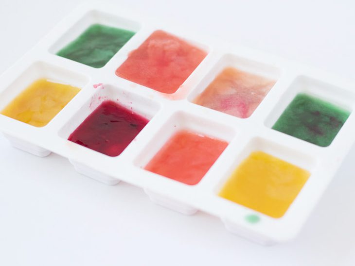 Step 3 Pour the mixture into molds Colorful fruit ice cubes