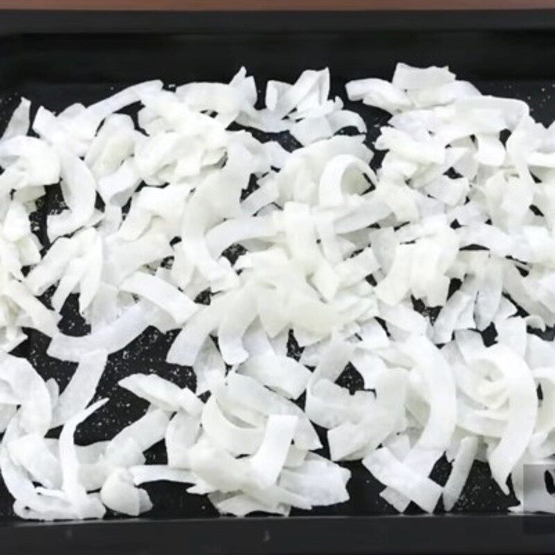 Step 4 Drying the coconut jam made in the oven