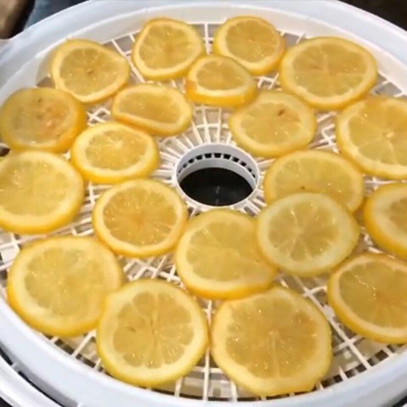 Step 4 Dry the jam Lemon slices with honey and ginger