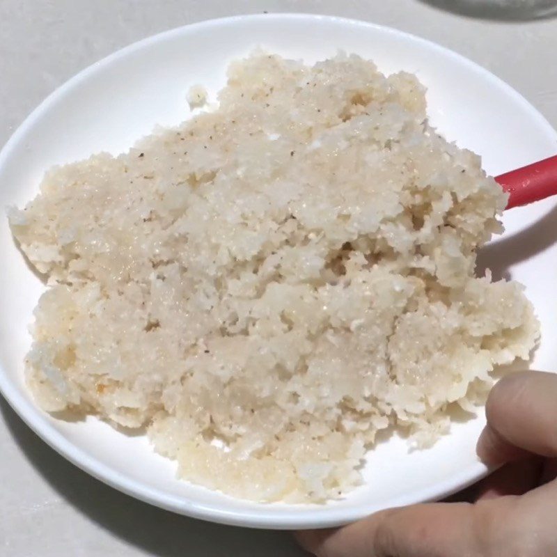 Step 1 Cook coconut filling Grilled Coconut Stuffed Cake in a non-stick pan