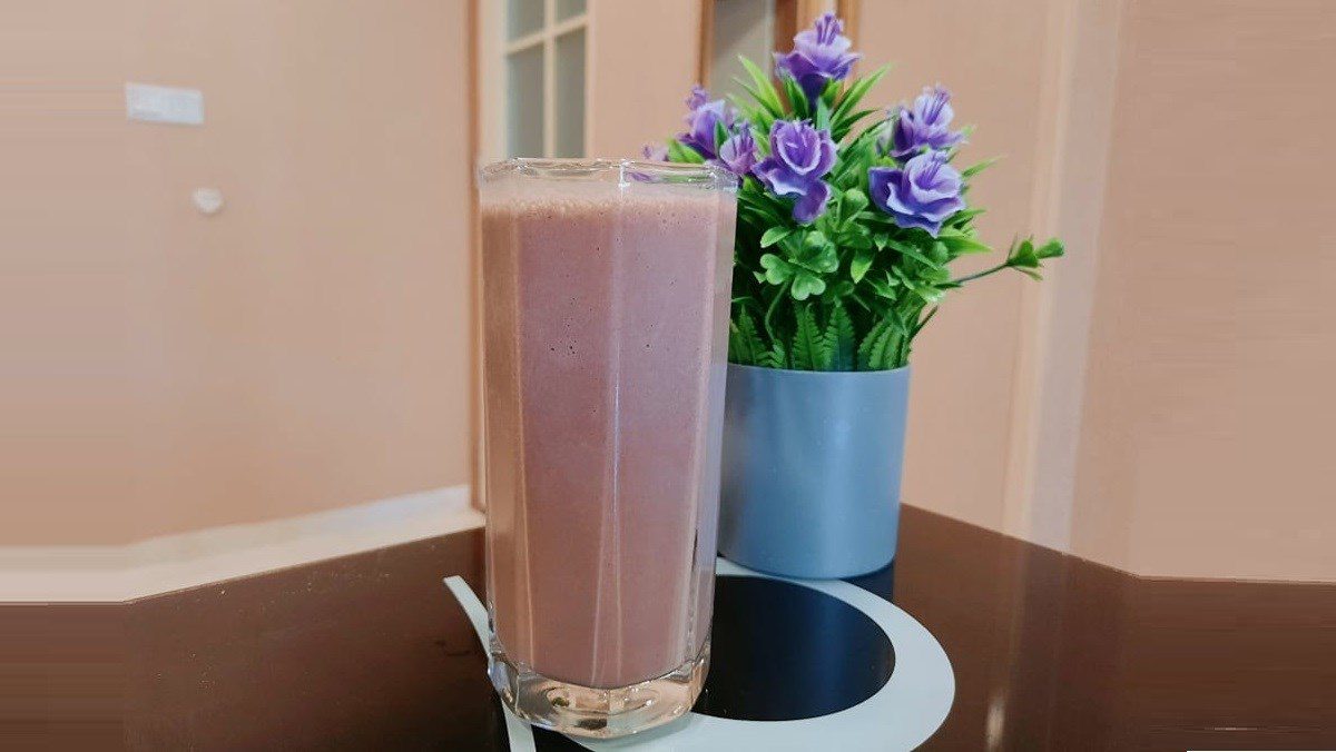 Coconut Cocoa Smoothie