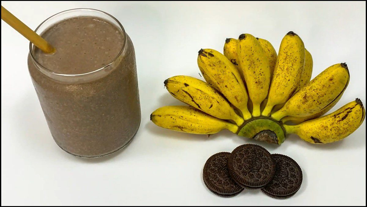 Banana oreo smoothie