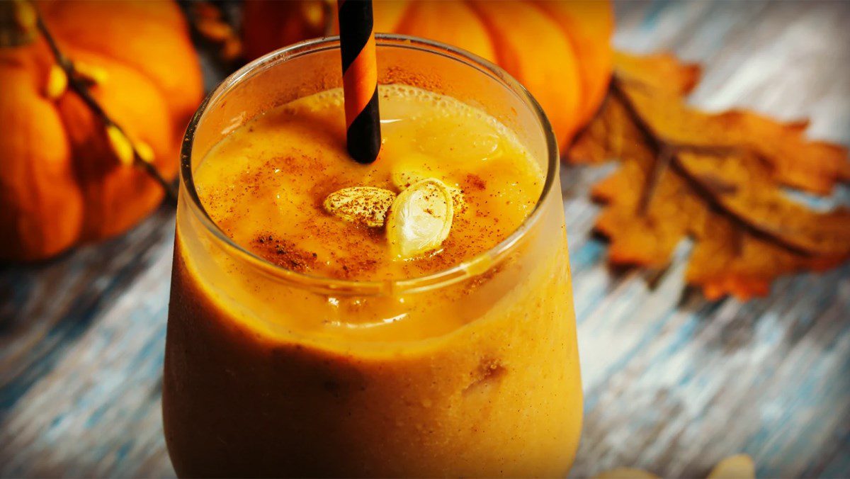 Pumpkin pie protein smoothie