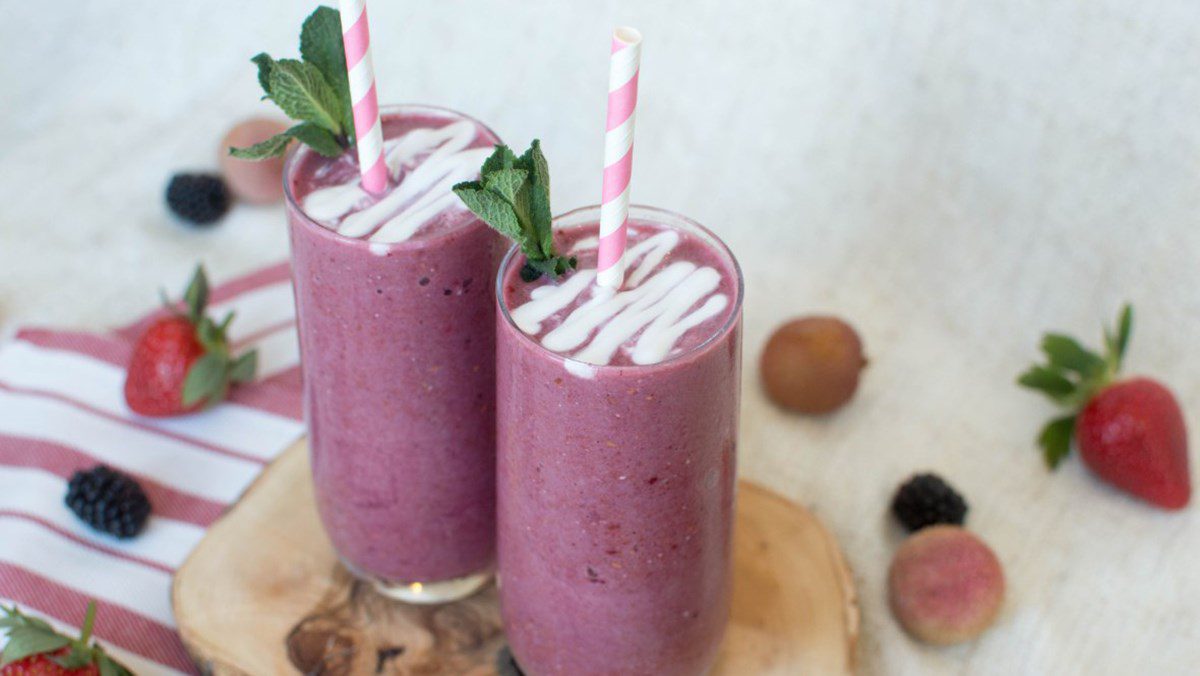 Lychee Raspberry Coconut Smoothie