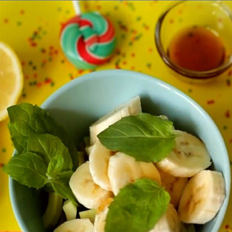 Step 1 Prepare the avocado and banana Blended Avocado Banana Ice Cream