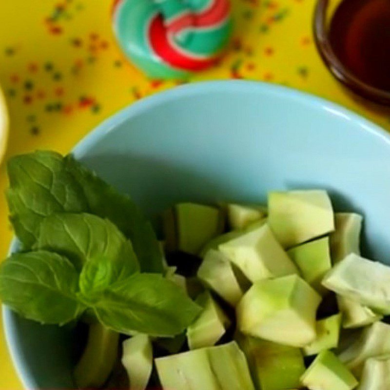 Step 1 Prepare the avocado and banana Blended Avocado Banana Ice Cream