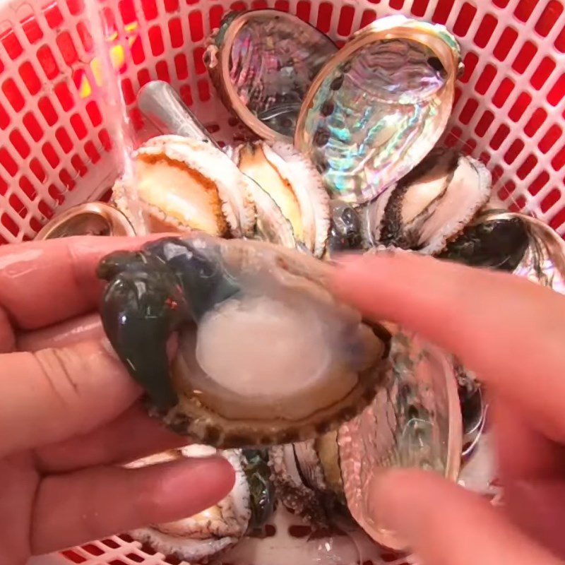 Step 1 Preparing Abalone Bird's Nest Abalone Soup