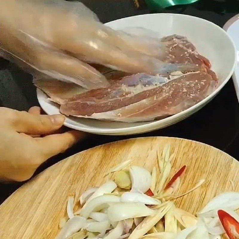 Step 2 Prepare the beef brisket Steamed ginger brisket