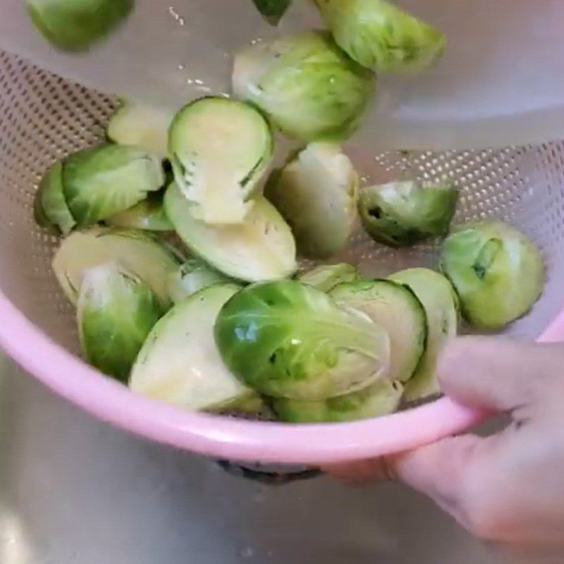 Step 1 Prepare the cabbage for Mini Cabbage Pickles