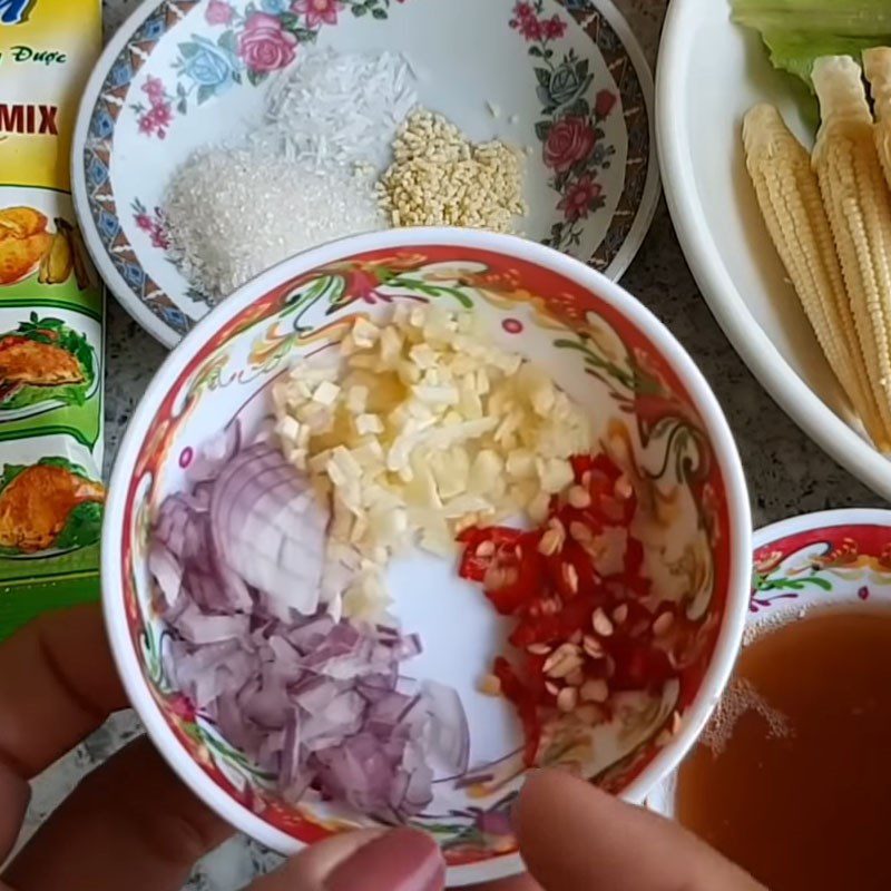 Step 1 Prepare the young corn Crispy Young Corn with Fish Sauce