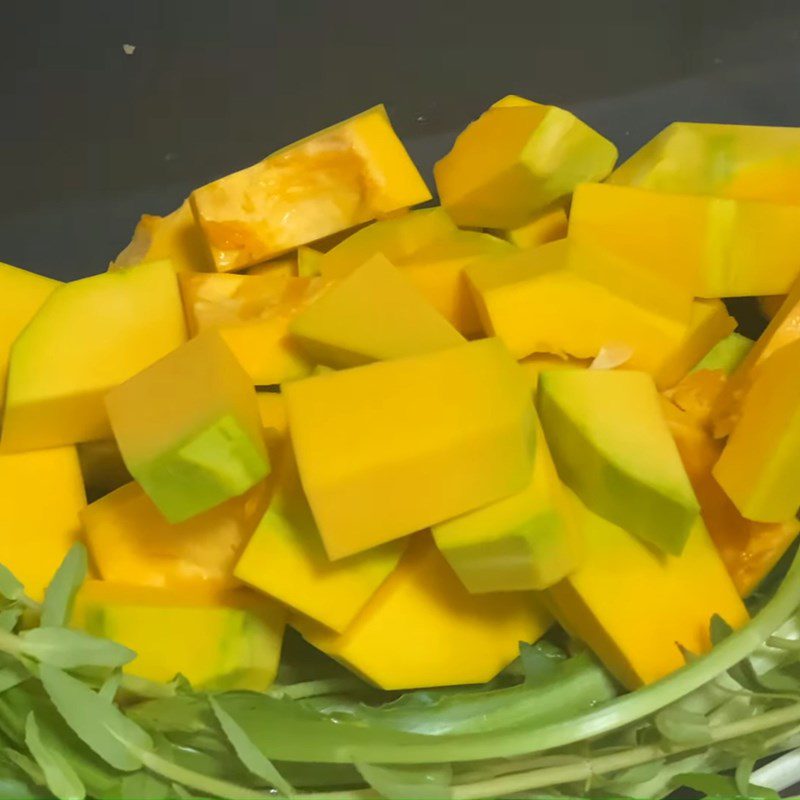 Step 1 Prepare the pumpkin Vegetarian Pumpkin Soup