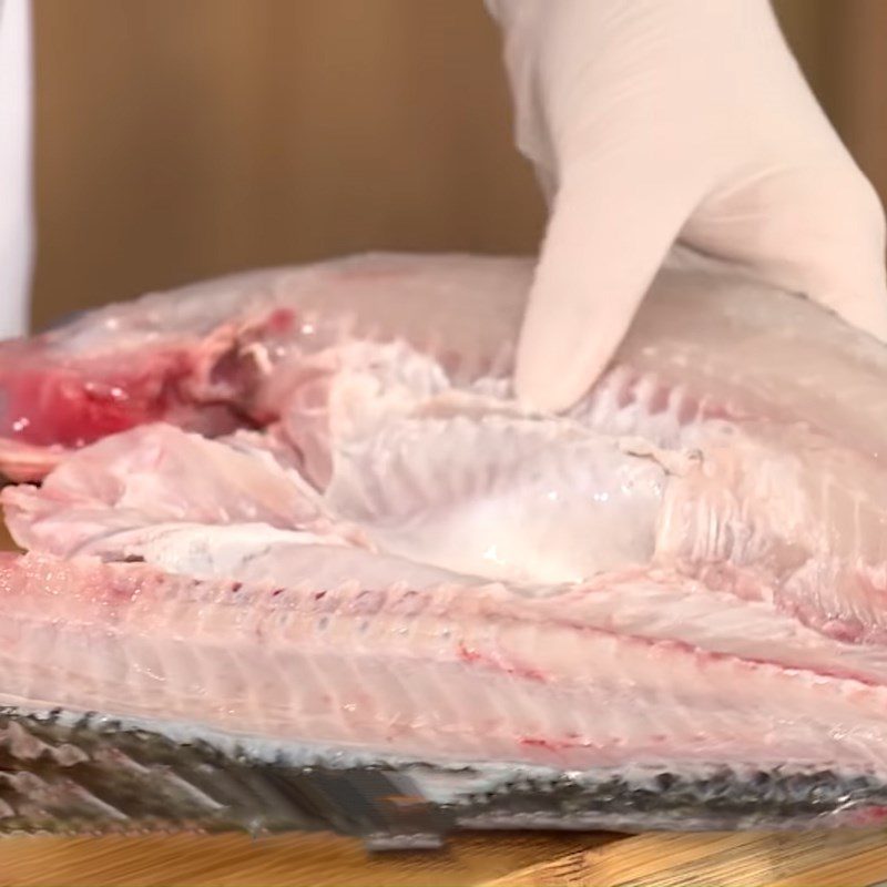 Step 1 Prepare the fish Grilled Pa Pin Topt Fish using an oven