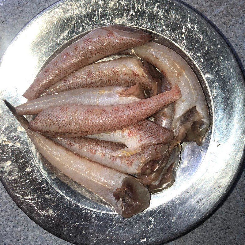 Step 1 Prepare Goby Fish Braised Goby Fish with Pepper