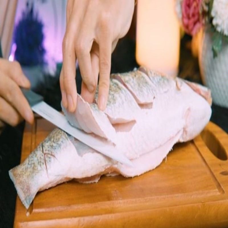 Step 1 Prepare the Barramundi Steamed Barramundi with Soy Sauce