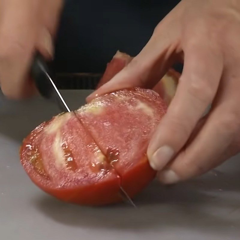 Step 1 Prepare tomatoes Tomato juice without a machine