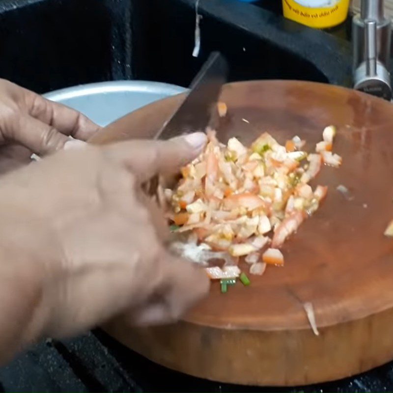 Step 1 Prepare tomatoes and green onions for Mắm ruốc chưng trứng with crispy pork fat