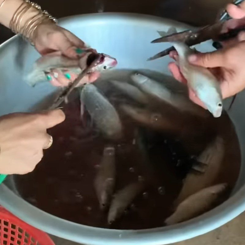 Step 1 Prepare the fish Braised fish