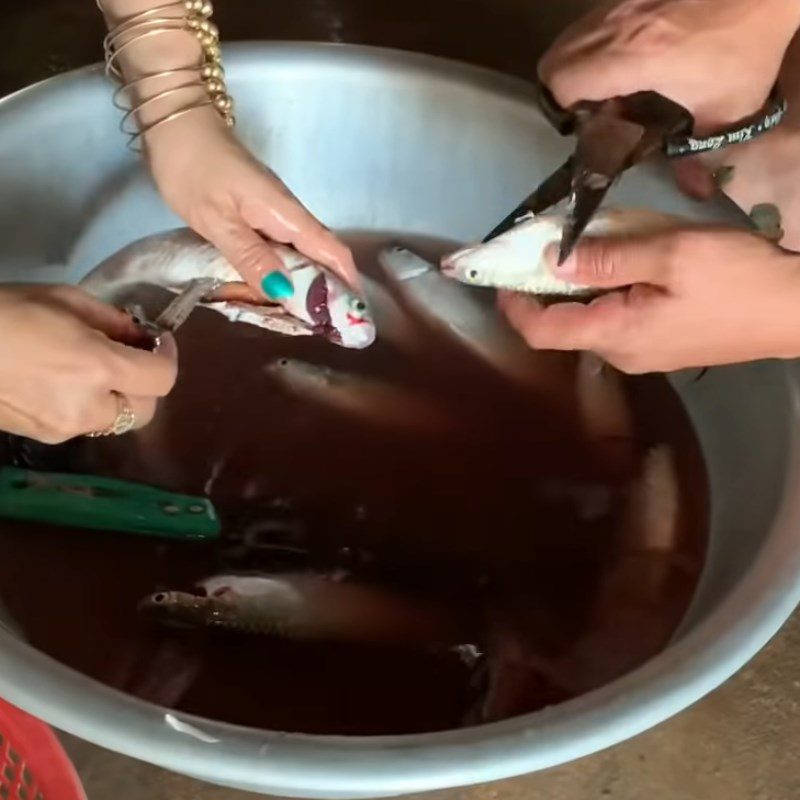 Step 1 Prepare the fish Braised fish