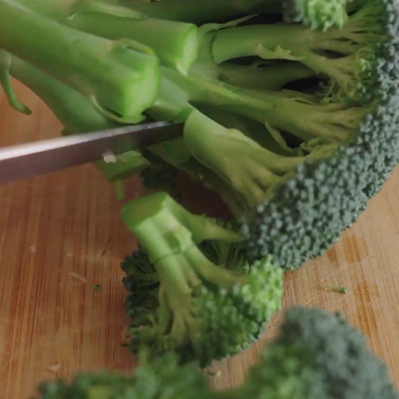 Step 1 Prepare salmon and broccoli for Salmon Broccoli Porridge